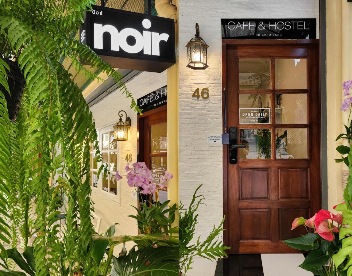 Noir Cafe And Hostel Chinatown Bangkok Buitenkant foto
